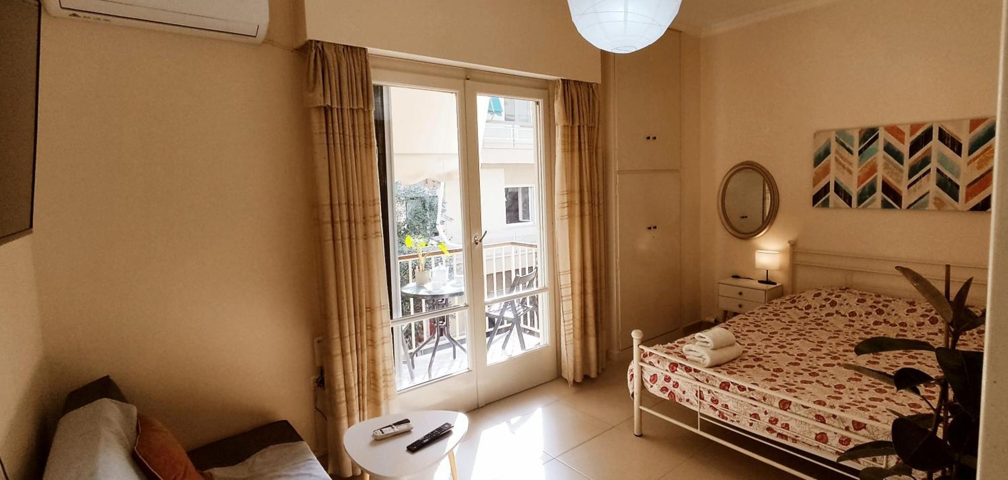 Next To Metro! Bright Apartment With Fully Equipped Kitchen Athen Eksteriør billede